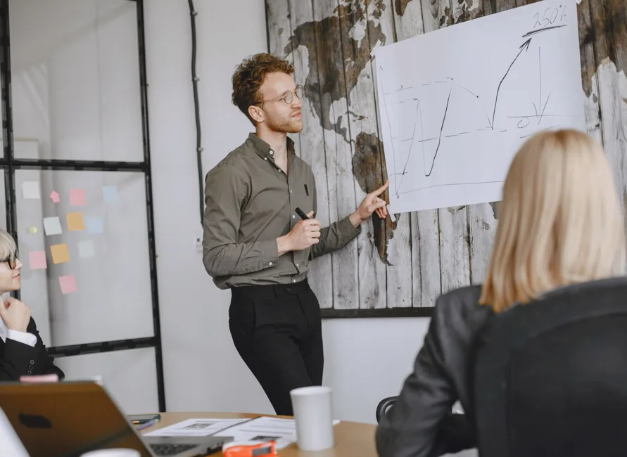 Management : définition, fonctions et niveaux expliqués